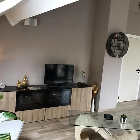 Enjoy 1 Apartment *